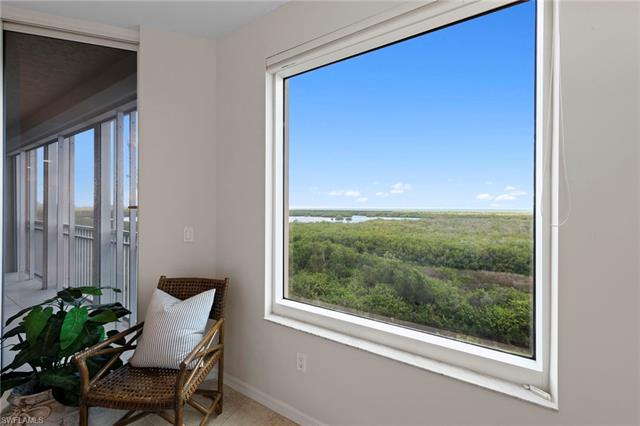 Residence 606, photo 36 of 49