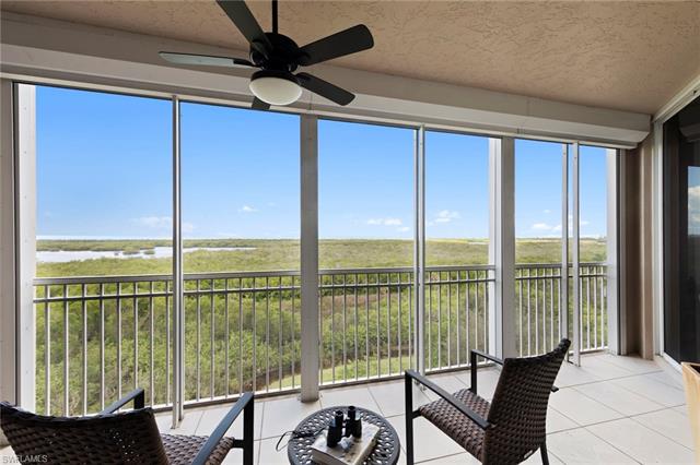 Residence 606, photo 40 of 49