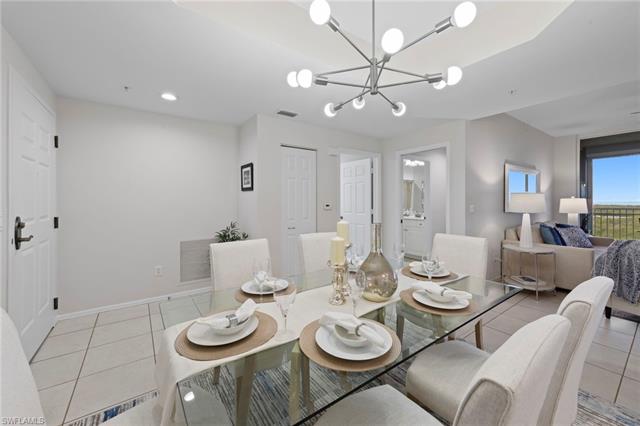 Residence 606, photo 7 of 49