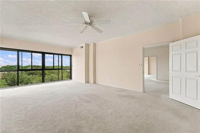 Residence 501, photo 17 of 48