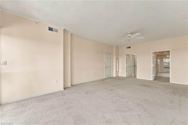 Residence 501, photo 18 of 48