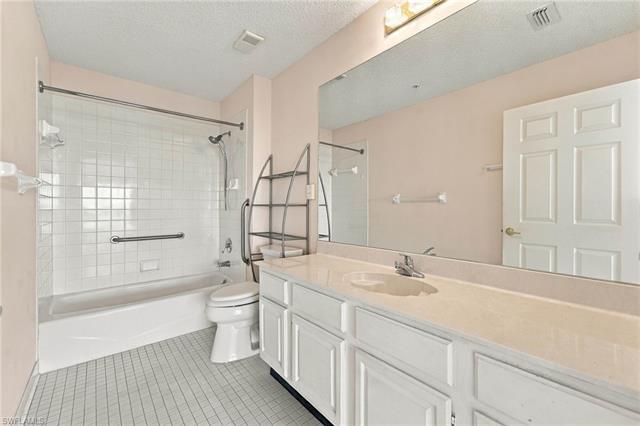 Residence 501, photo 20 of 48