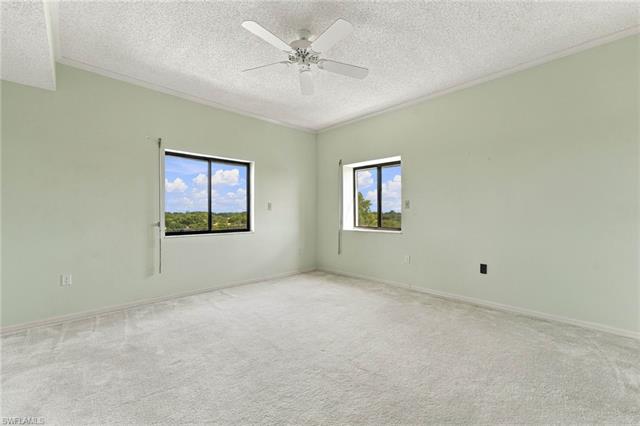 Residence 501, photo 24 of 48