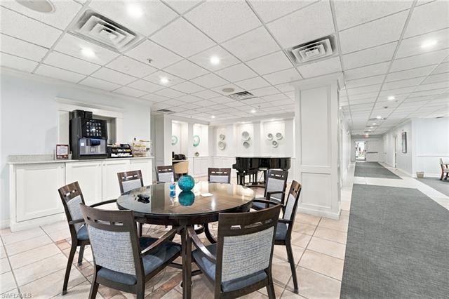 Residence 501, photo 36 of 48