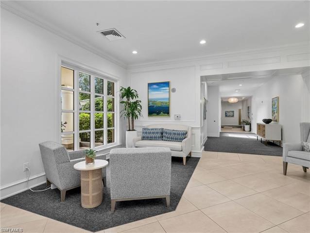 Residence 608, photo 38 of 45